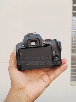250D+50mm STM with Box, Full Fresh Like New Condition