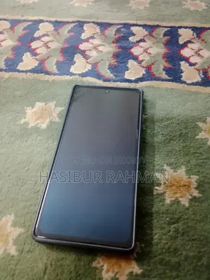 Google Pixel 6 . (Used)