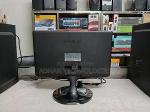 Samsung 19″ LED HD Wide Monitor | Smooth Display Full Fresh 🔥