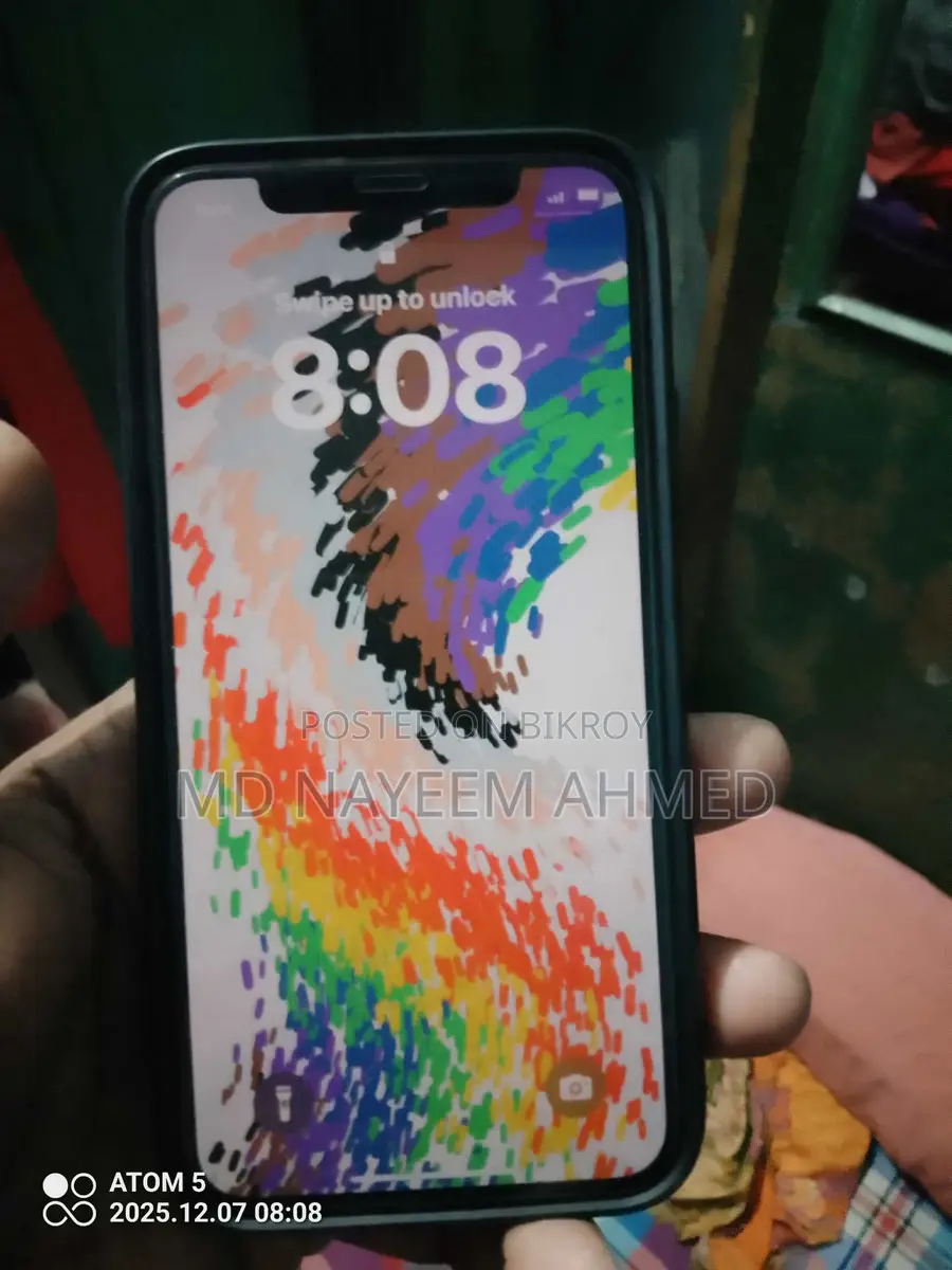Apple iPhone XS 64GB (Used)