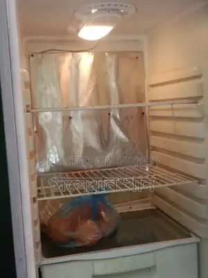 Walton Fridge in Excellent Condition