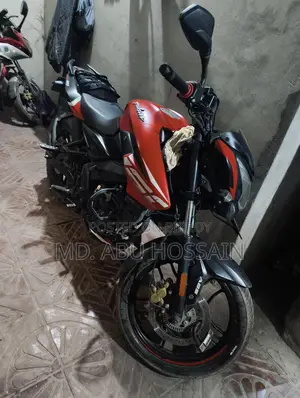 Bajaj Pulsar NS 160 . 2023