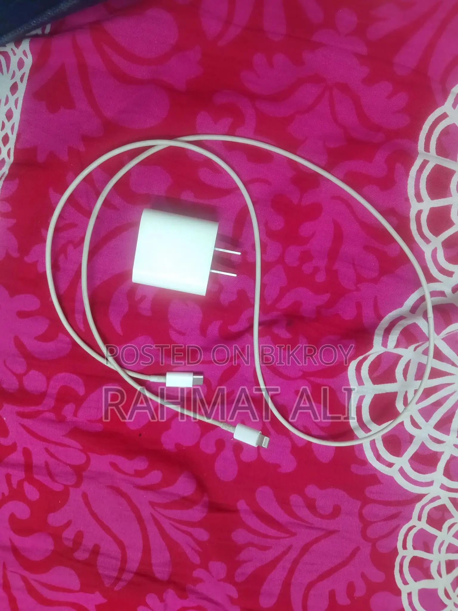 Apple Adapter