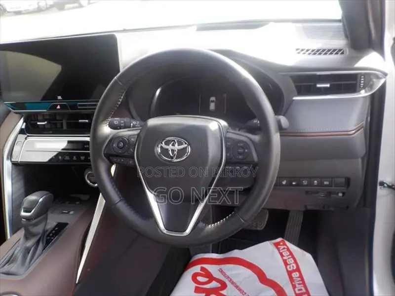 Toyota Harrier Z LEATHER 2025