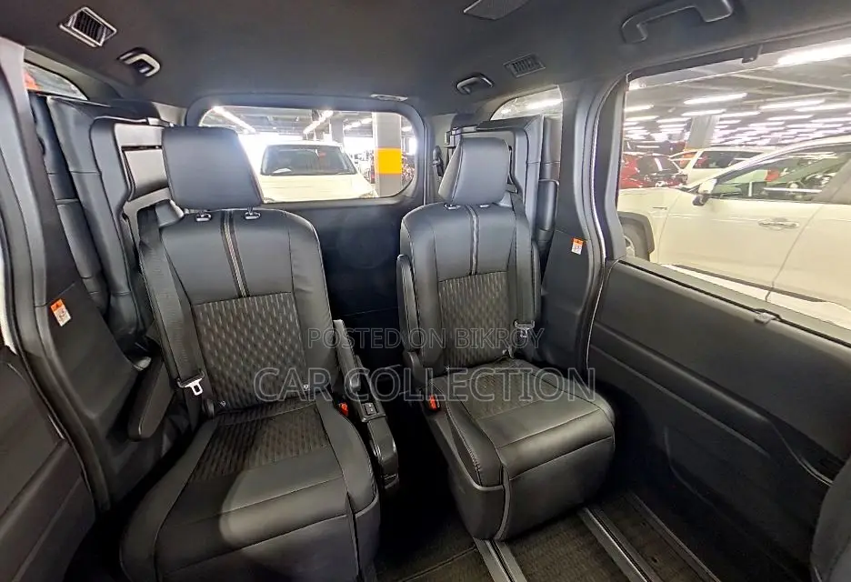Toyota Noah 2020
