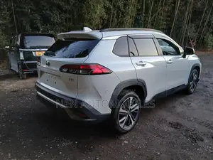 Toyota Cross Z LEATHER 2021