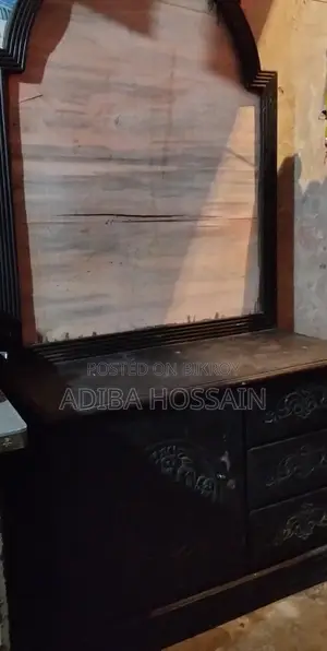 Dressing table