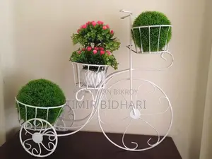 ফুলের স্ট্যন্ডফুল সহ