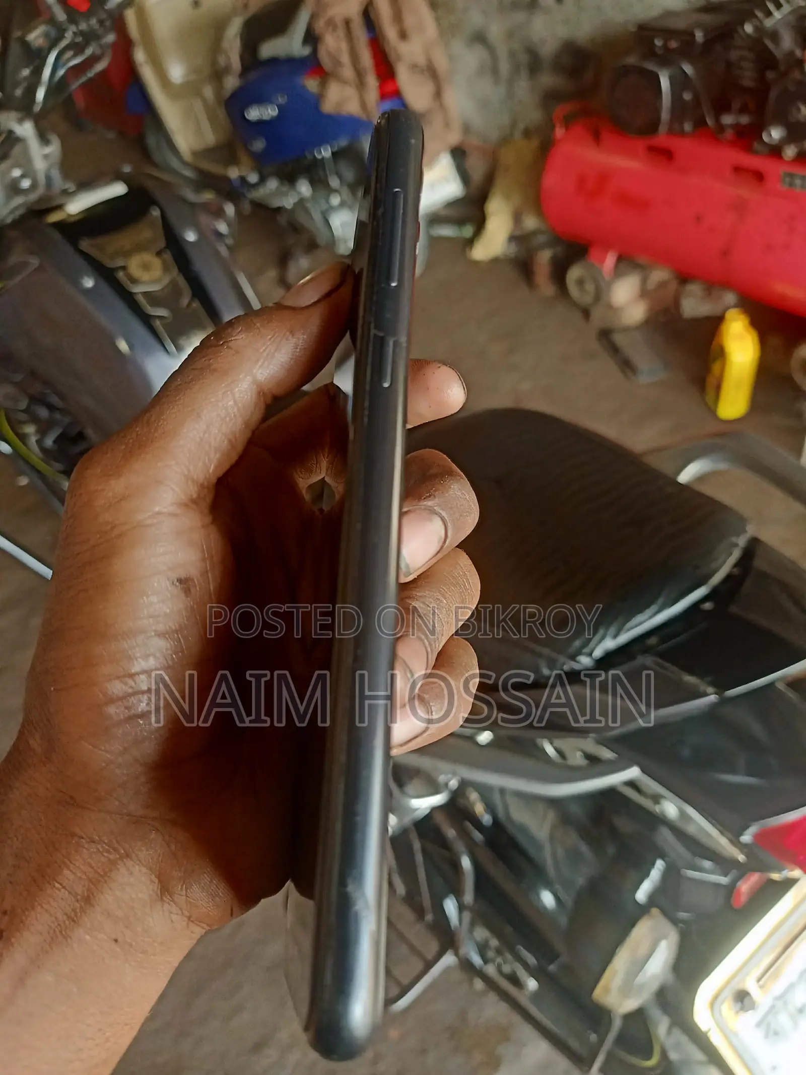 Samsung Galaxy A04e . (Used)