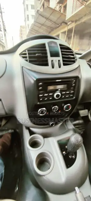 Mahindra Nuvosport 2018