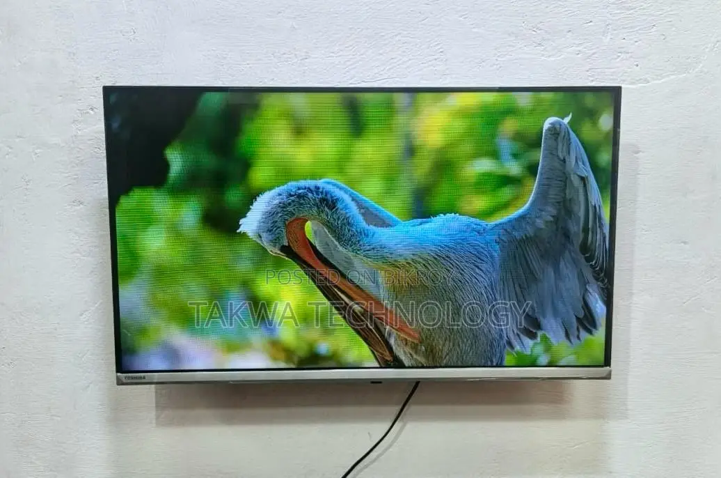 Toshiba-32" Inch Frameless Voice Control TV Original