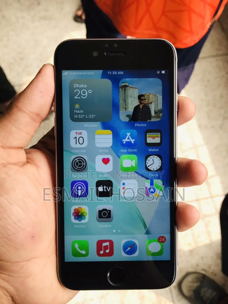 Apple iPhone 6S . (Used)