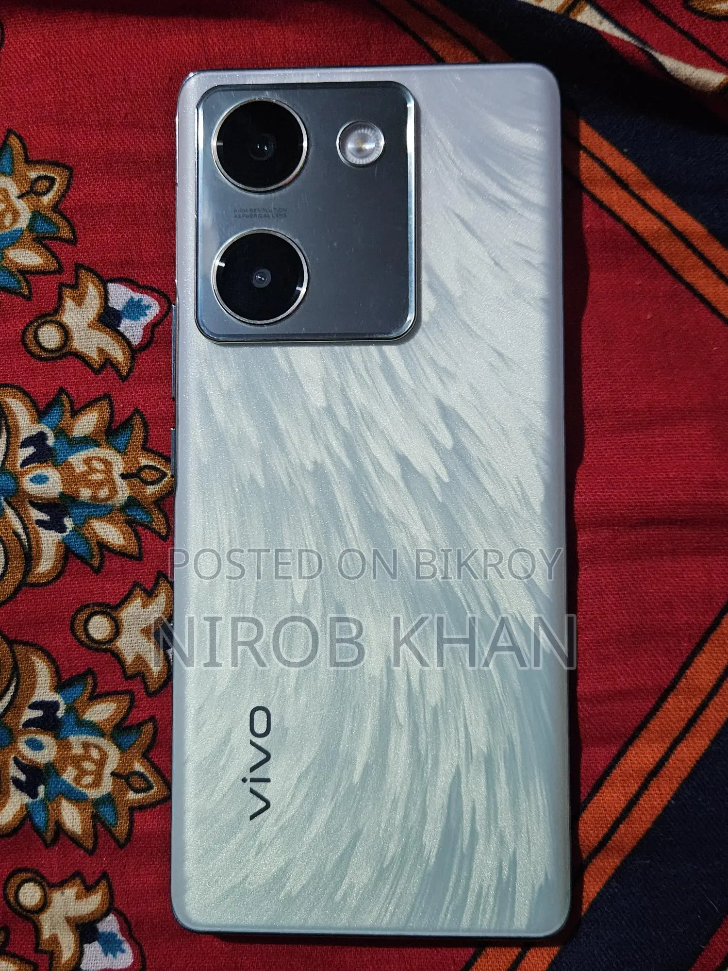 Vivo Y200 pro 8/128 (Used)
