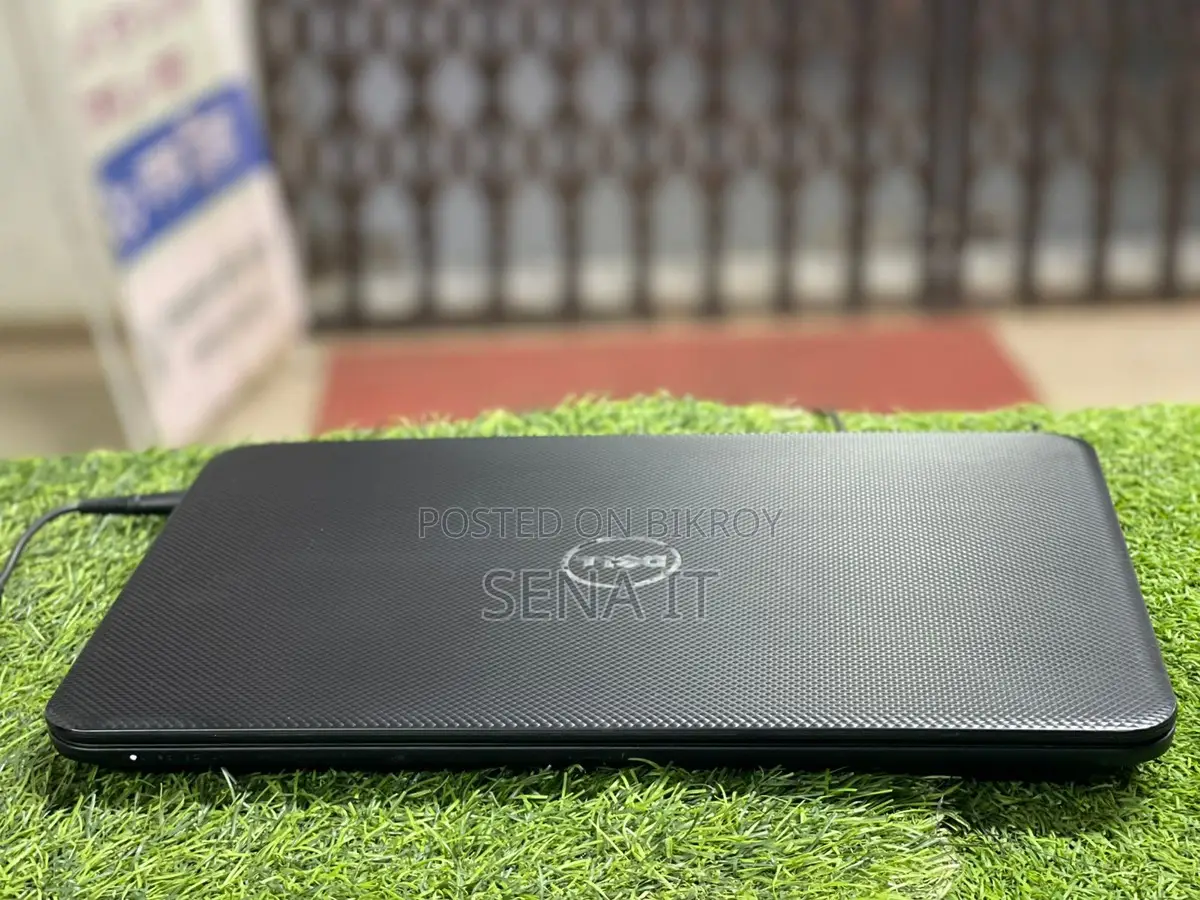 Dell inspiron 3521 i3 3rd Gen 4/128gb ssd
