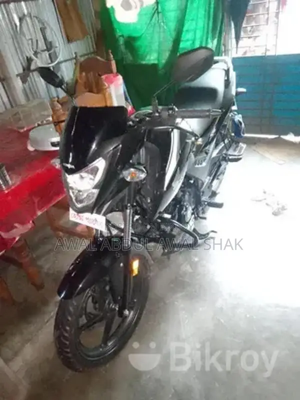 Honda SP160 . 2024