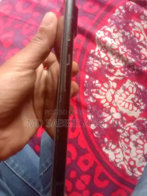 Google Pixel 6 . (Used)
