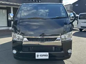 Toyota Hiace SUPER GL DARK PRIME 2021