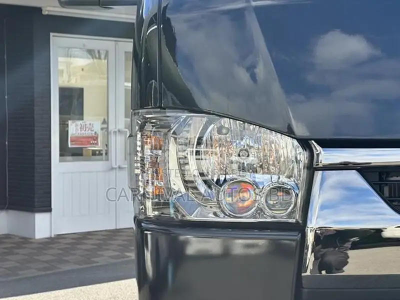 Toyota Hiace SUPER GL DARK PRIME 2021