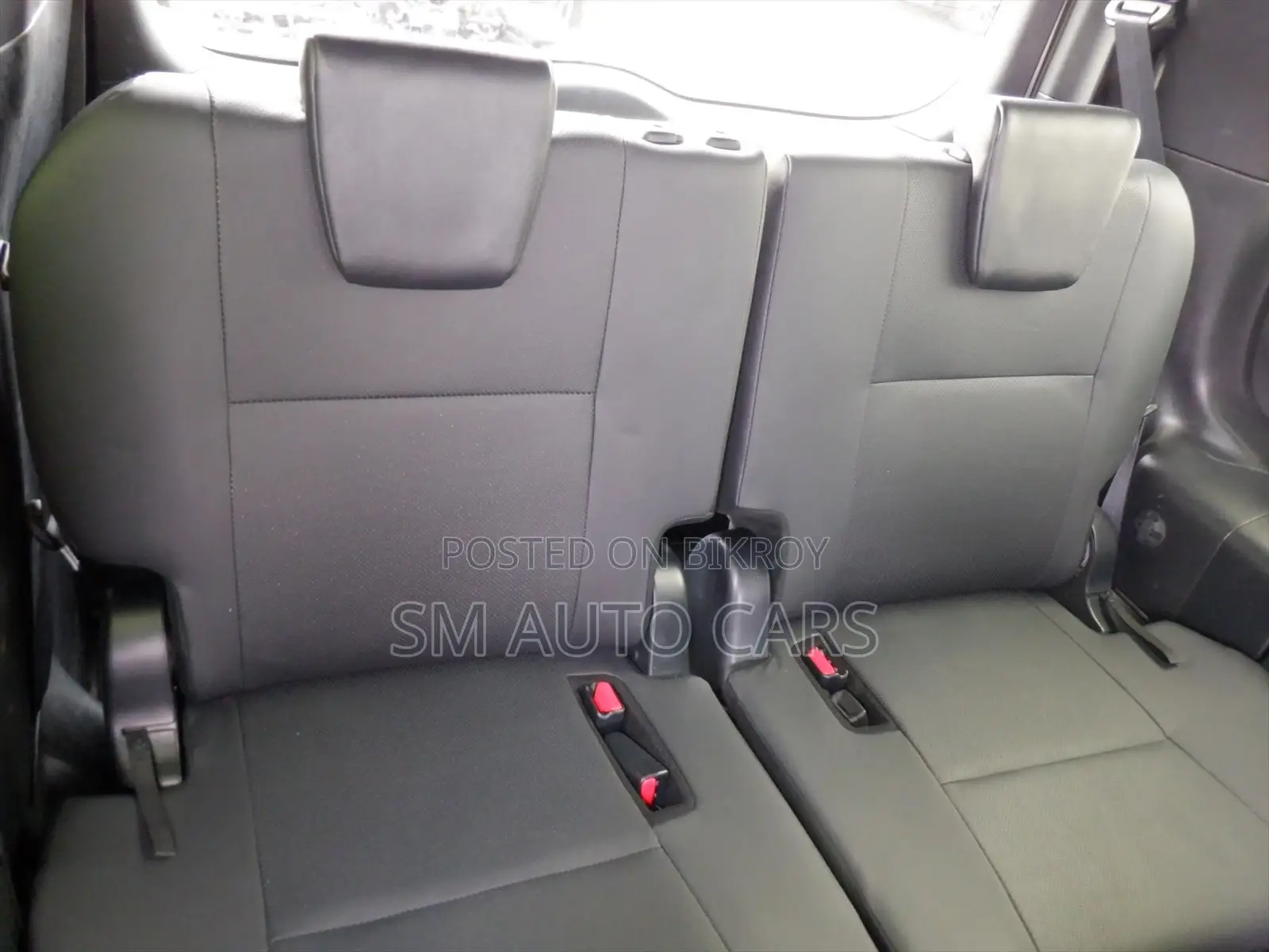 Toyota Esquire Hybrid Gi Pearl 2020