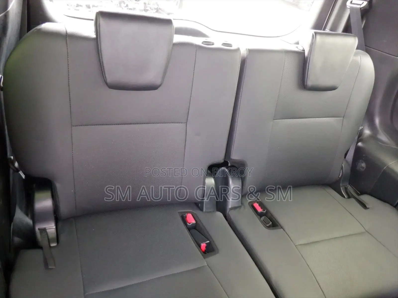 Toyota Esquire Hybrid Gi Pearl 2020