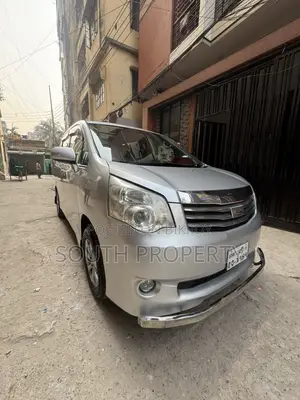 Car Rent >>Noah X 7 Seater for Eid Holiday