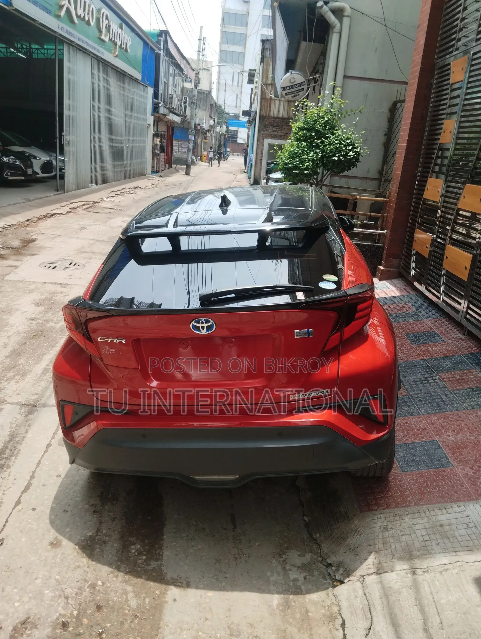 Toyota C-HR TWO TON COLOR 2019
