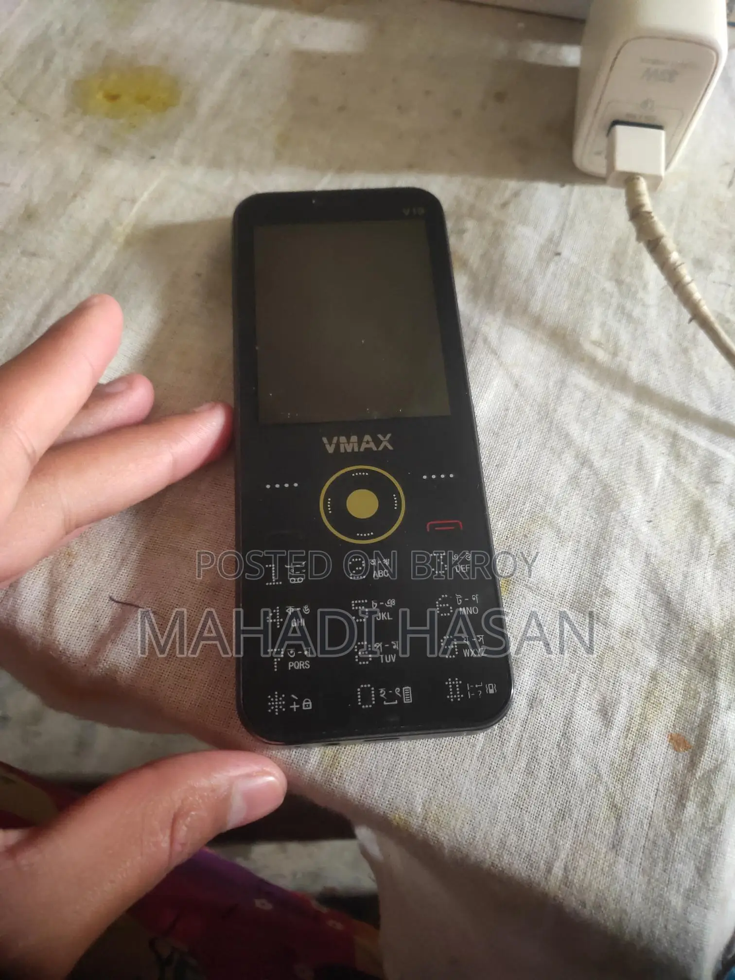 VMAX feature phone (Used)