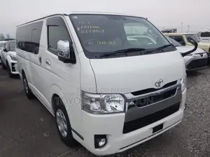 Toyota Hiace SUPER GL PUSH START 2021