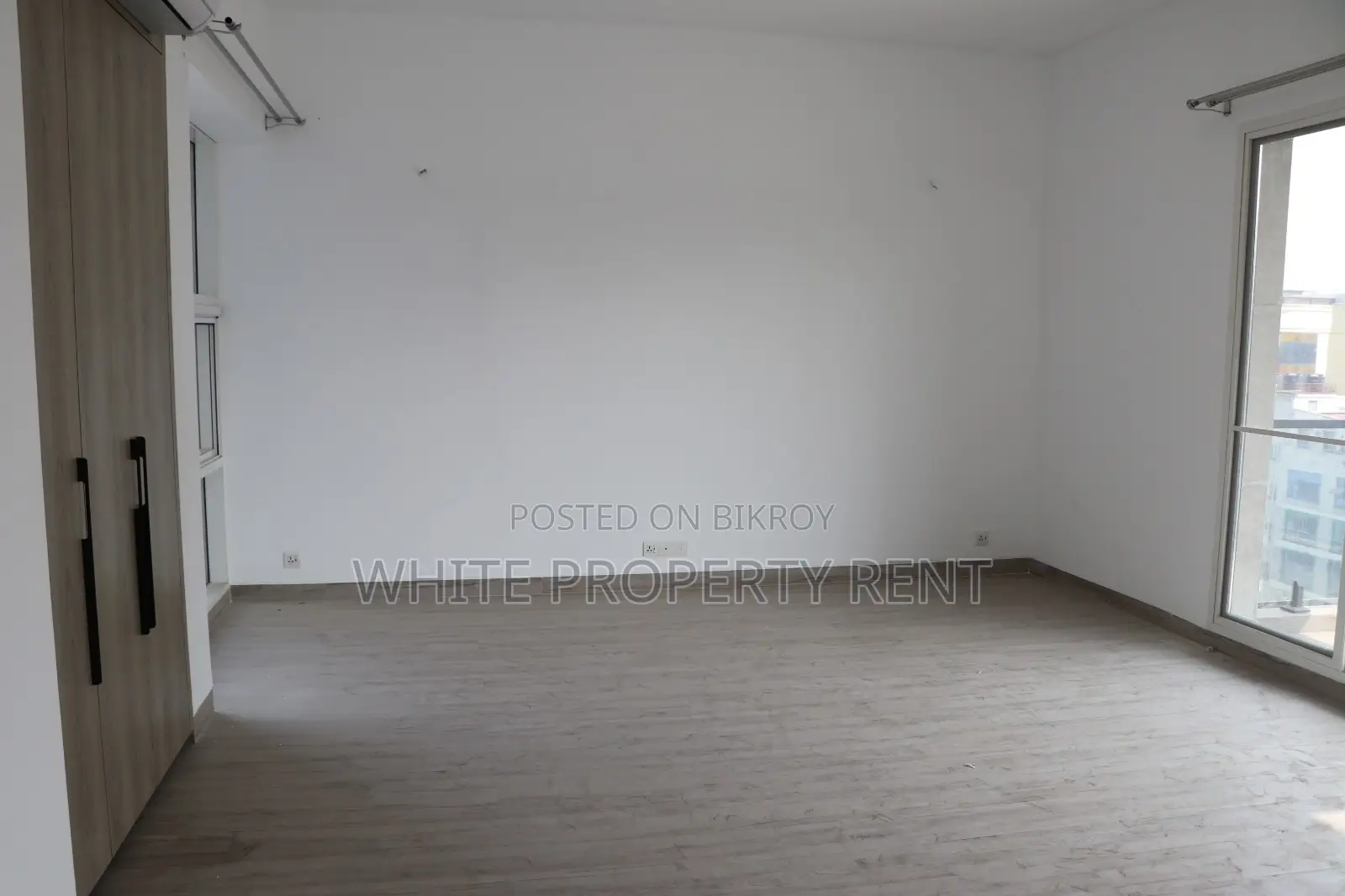 Luxurious Apartment Rent at Gulshan 2, Road 111