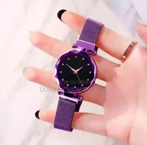 Magnet Analog Watch