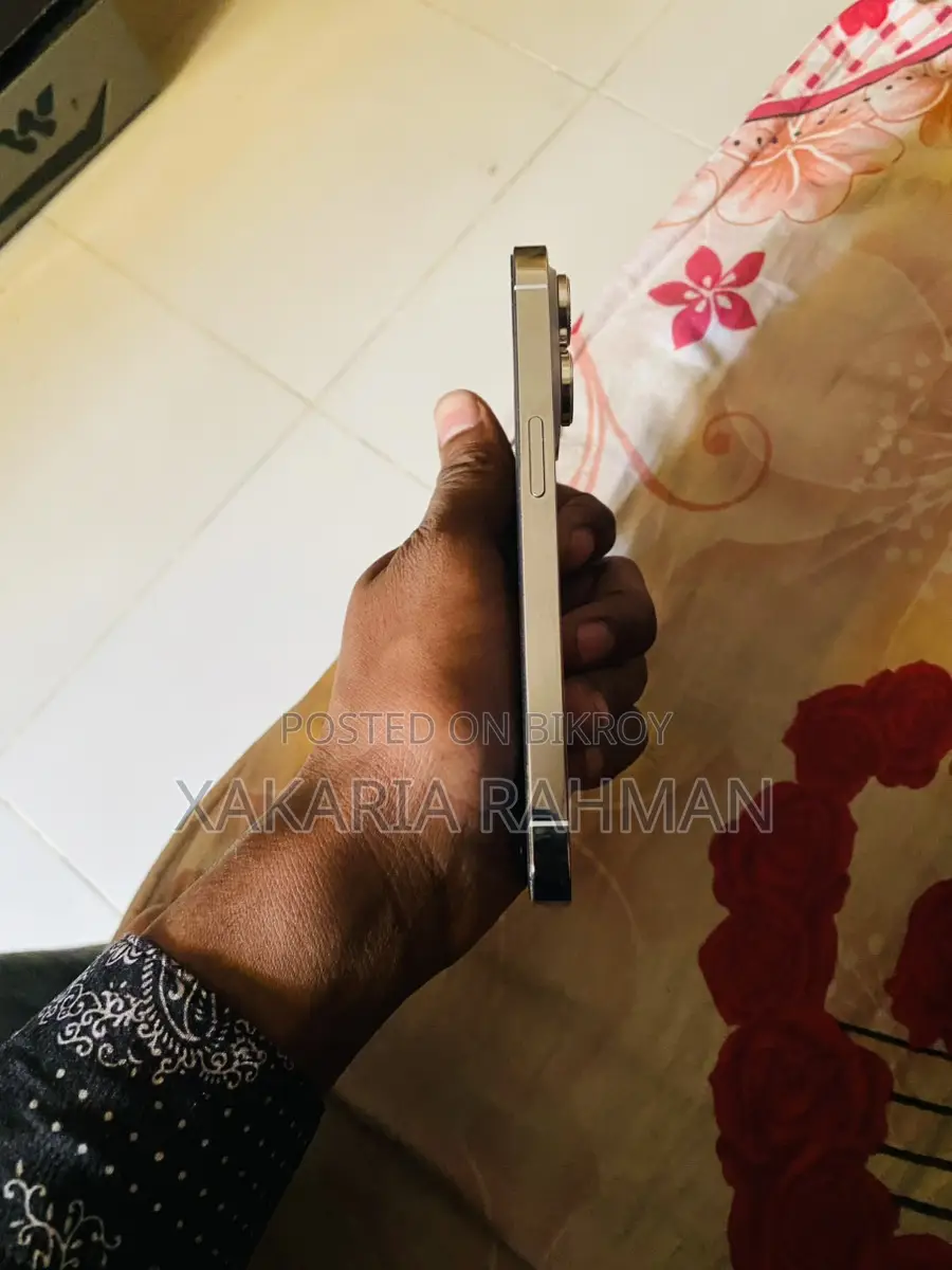 Apple iPhone 14 Pro (Used)