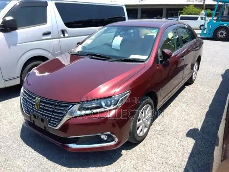 Toyota Premio F-ex 2020