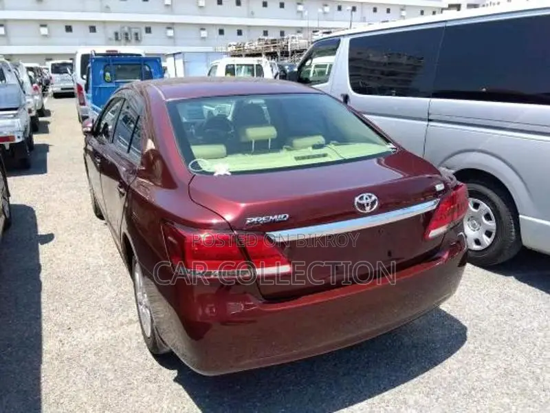 Toyota Premio F-ex 2020