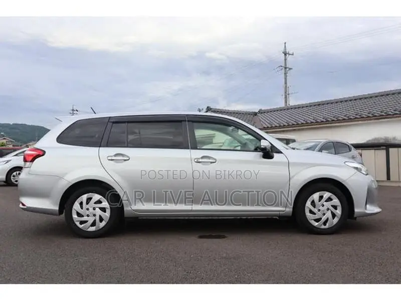Toyota Fielder Hybrid EX package 2021