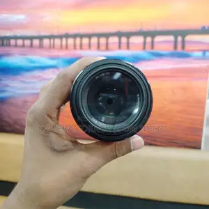 Sony FE 50mm /F1.8 lens