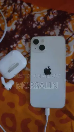 Apple iPhone 13 (Used)