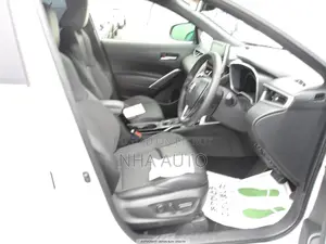 Toyota Corolla Cross HYBRID Z LEATHER PKG 2022