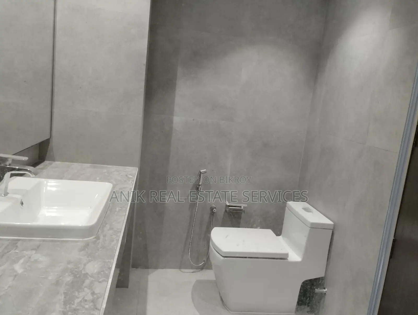 Swmming Pool Gym Semi Farnised Flat Rent At Gulshan