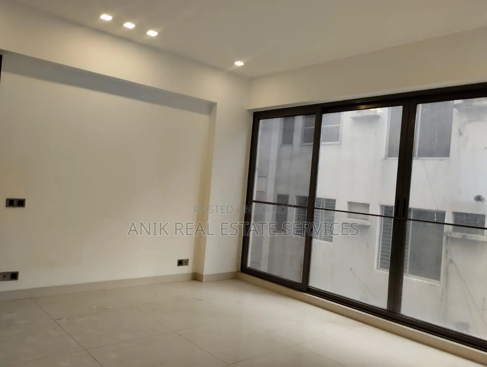Swmming Pool Gym Semi Farnised Flat Rent At Gulshan