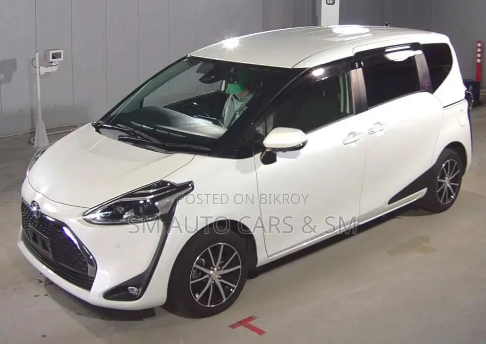 Toyota Sienta Hybrid G Safety Pearl 2021