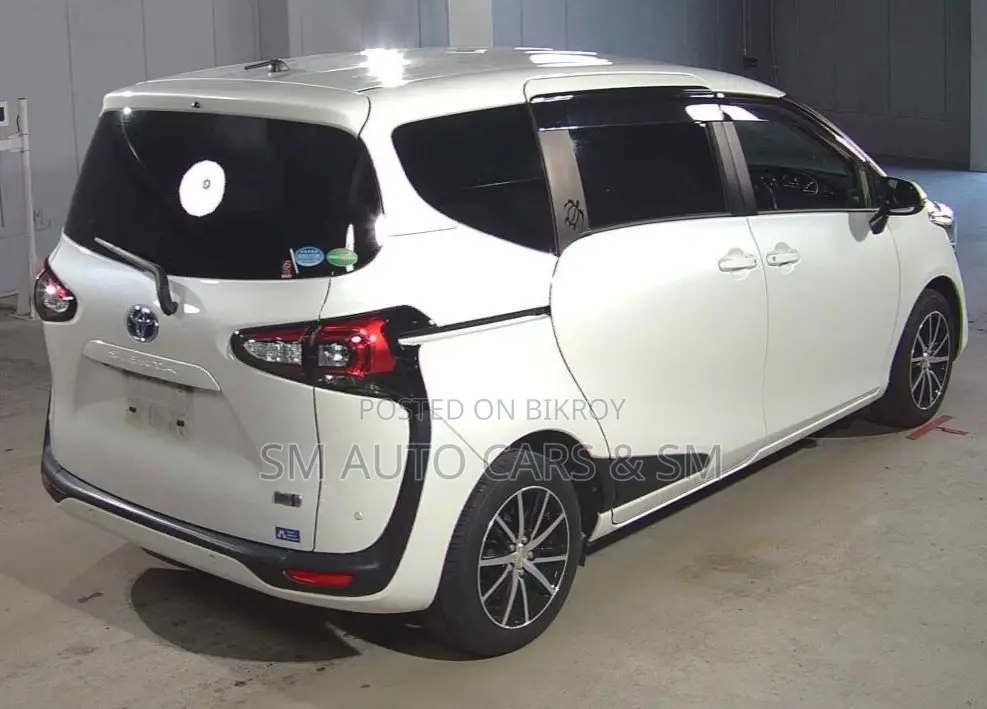 Toyota Sienta Hybrid G Safety Pearl 2021