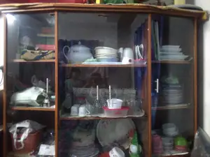 Pertex Cabinet Showkes