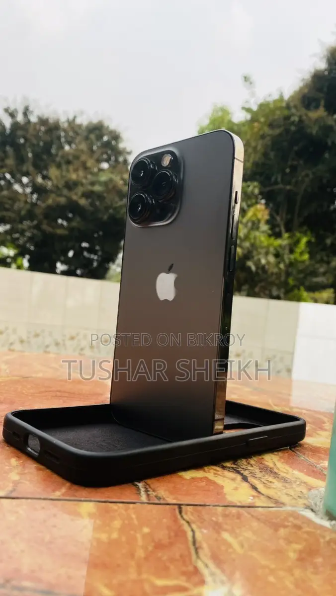Apple iPhone 13 Pro (Used)