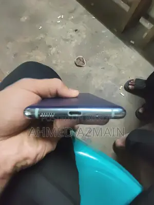 Samsung Galaxy S20 FE (Used)