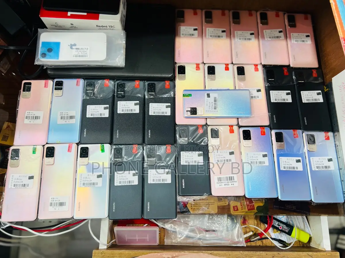 Xiaomi Civi 12/256,8/256,8/128 (Used)