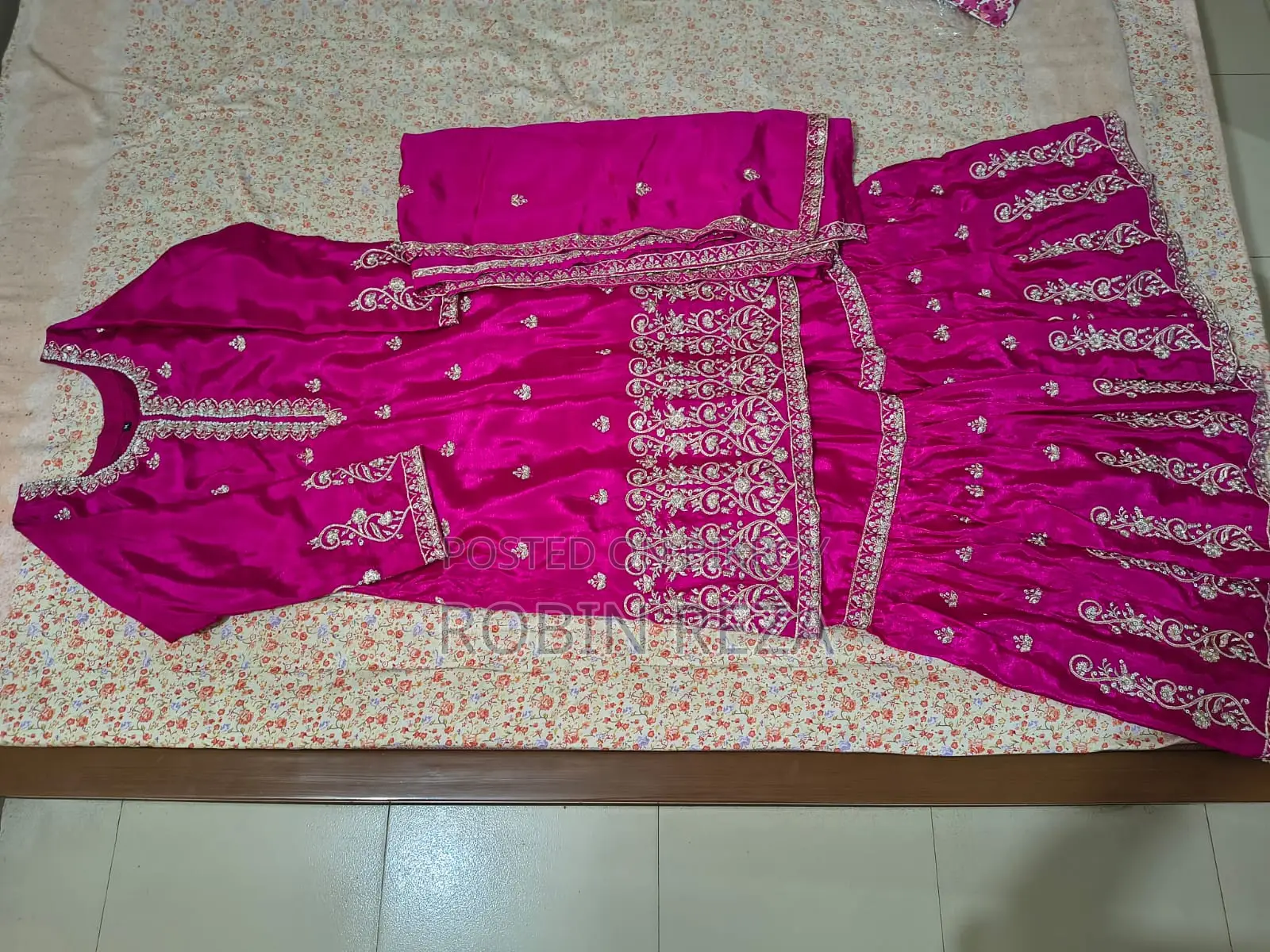 Garara Dress Plus Prior Bag