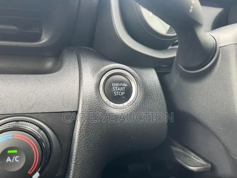 Toyota Yaris Cross Hybrid X package 2021