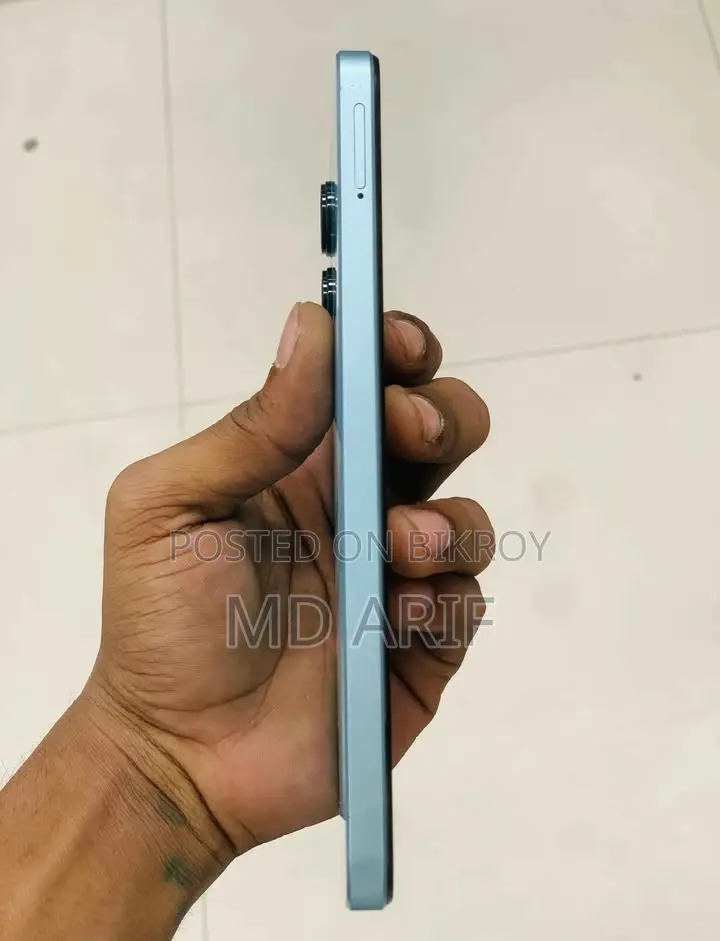Realme C33 4+4 GB RAM, 128GB ROM (Used)