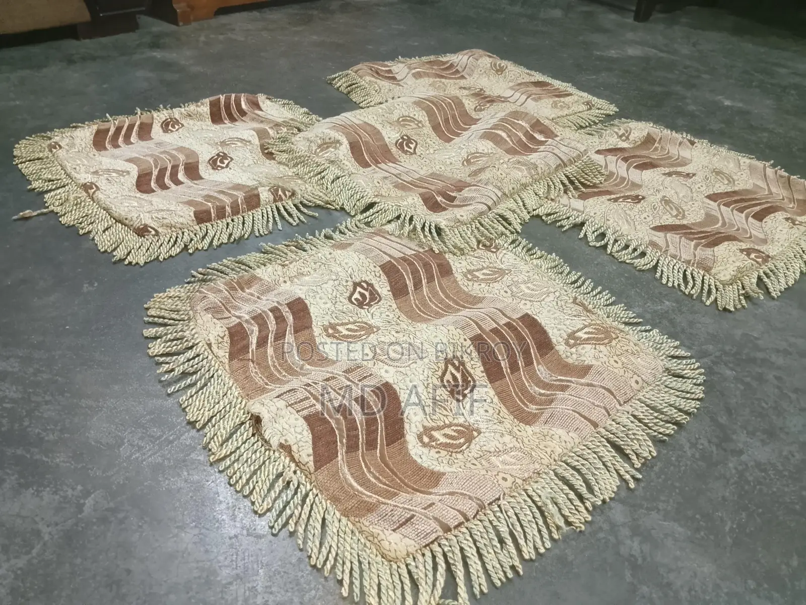 সোফা কুশন কভার