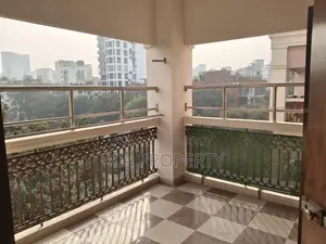 Rent Apt Exclusive 4-Bed 2-Carpark, 3600sqft Gulshan North